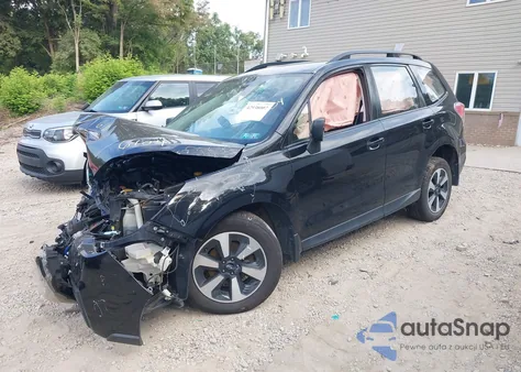 2017 Subaru Forester 2.5I z USA, uszkodzony, nr VIN JF2SJABC6HH596104